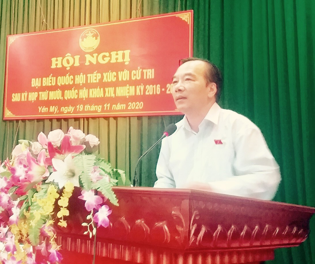 Đại biểu Quốc hội khu vực tỉnh Bắc Giang tiếp xúc cử tri sau Kỳ họp thứ 10 Quốc hội khóa XIV